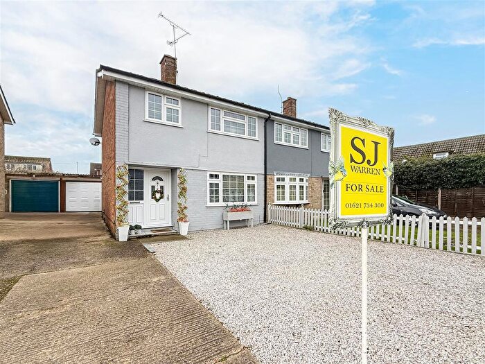 3 Bedroom Semi Detached House For Sale In Crown Way, Southminster, CM0