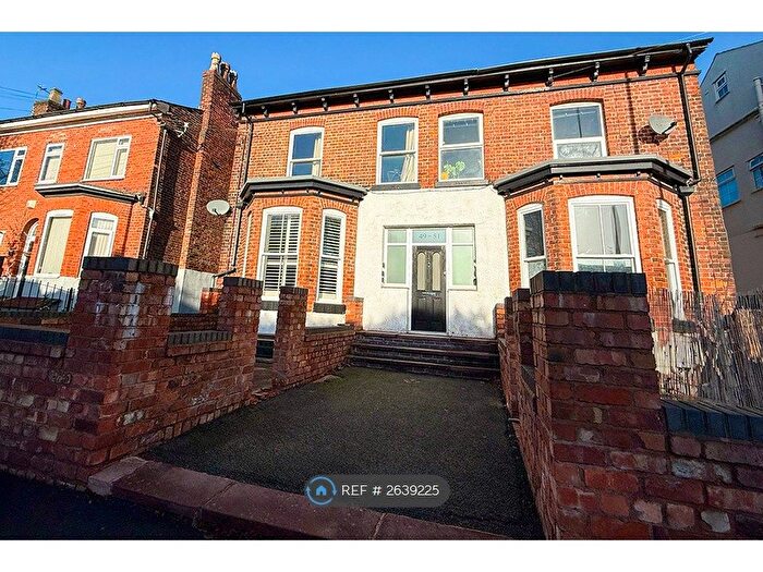 2 Bedroom Flat To Rent In Half Edge Lane, Eccles, Manchester, M30