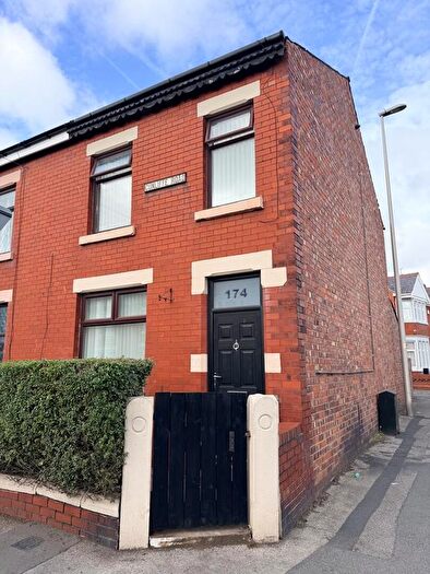 3 Bedroom Terraced House To Rent In Cunliffe Road, Blackpool, FY1