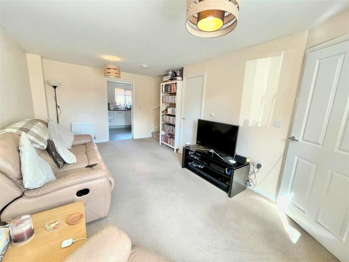 3 Bedroom Terraced House To Rent In Gascoigns Way, Patchway, Bristol, BS34