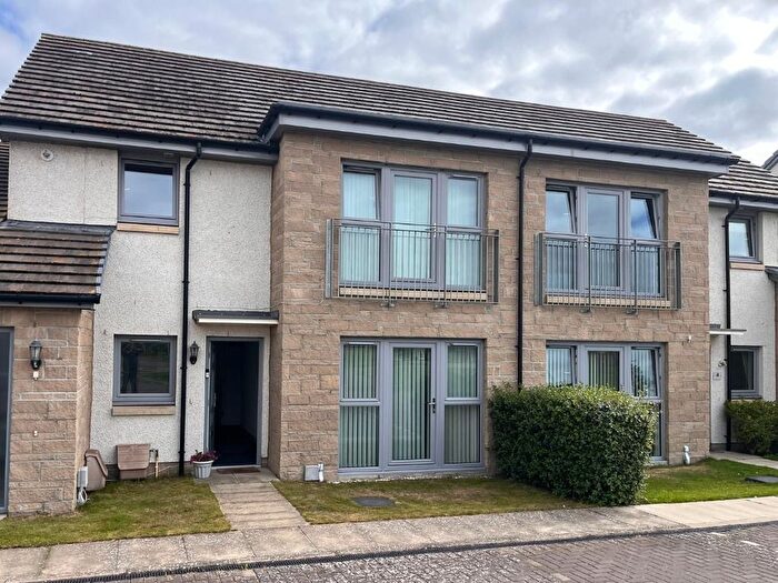 2 Bedroom Detached House To Rent In Henry Cotton Place, Carnoustie, Angus, DD7