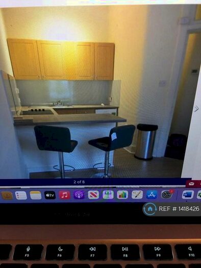 2 Bedroom Flat To Rent In Milton Street, Edinburgh, EH8