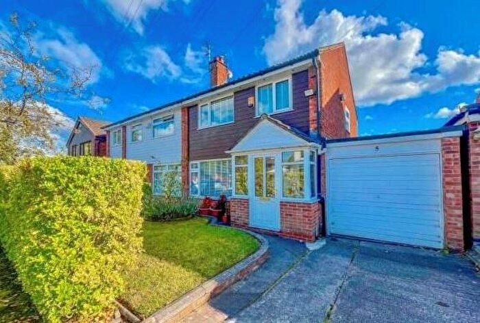 3 Bedroom Property To Rent In Sawley Drive, Cheadle, SK8