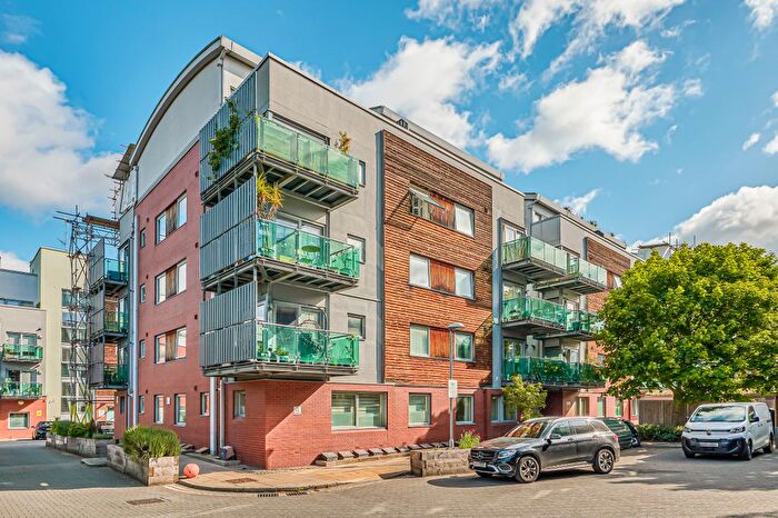 1 Bedroom Flat For Sale In Evan Cook Close, London, SE15