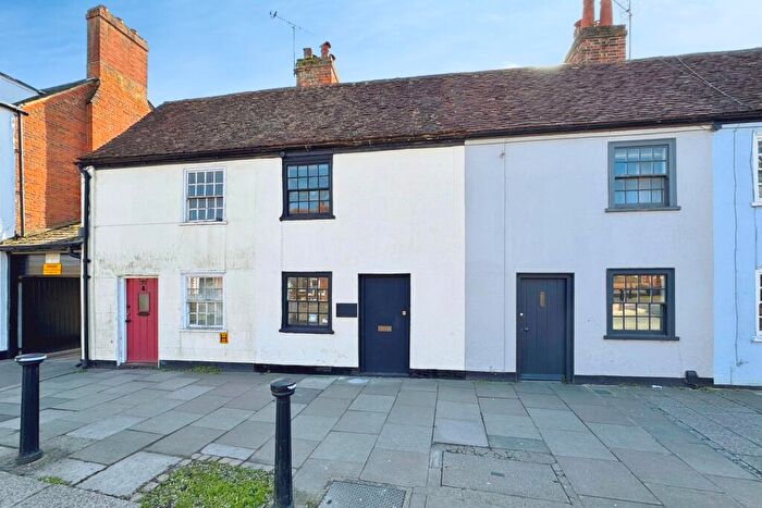 2 Bedroom Terraced House To Rent In Broad Street, Wokingham, RG40