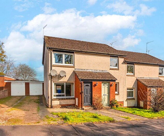 2 Bedroom Flat For Sale In Buchan Drive, Dunblane, FK15