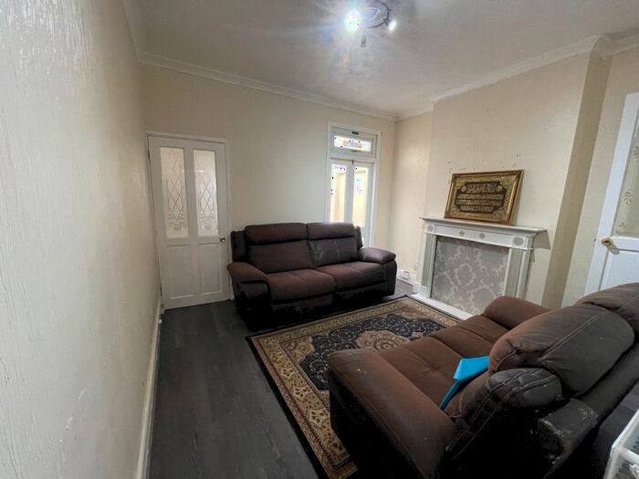 3 Bedroom Terraced House To Rent In Albert Road, Birmingham, B33