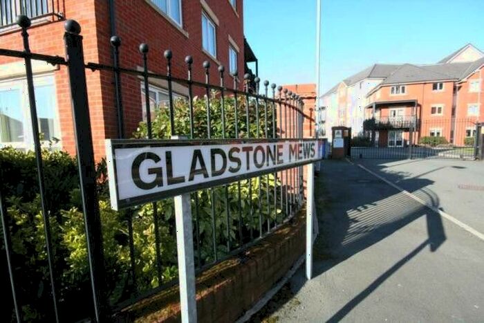 1 Bedroom Terraced House To Rent In Gladstone Mews, Gladstone Street, Warrington, Cheshire, WA2