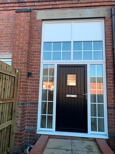 2 Bedroom Town House To Rent In School Street, Church Gresley, Swadlincote, DE11