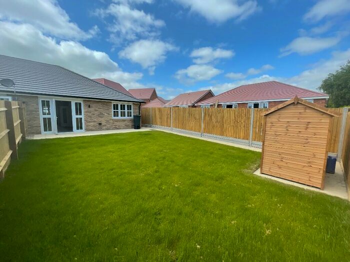 2 Bedroom Semi-Detached Bungalow To Rent In Highcroft, Plantagenet Close, Wallingford, Oxfordshire, OX10