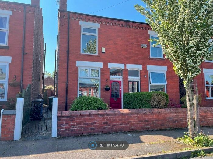 2 Bedroom Semi-Detached House To Rent In Madras Road, Stockport, SK3