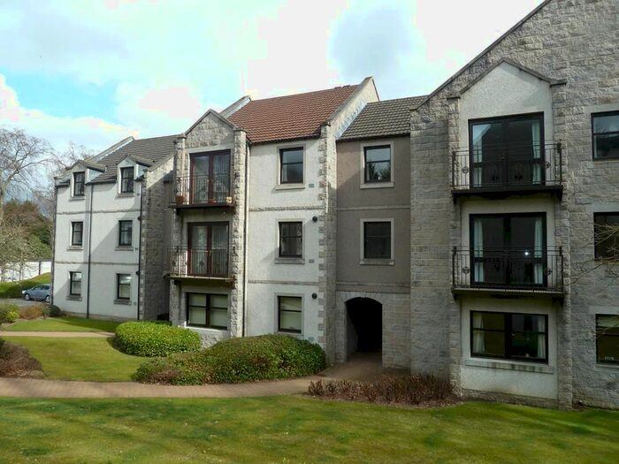 2 Bedroom Flat To Rent In Craigieburn Park, Springfield Road, AB15