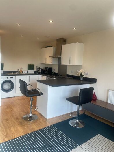 1 Bedroom Flat To Rent In Canterbury Court, HA0