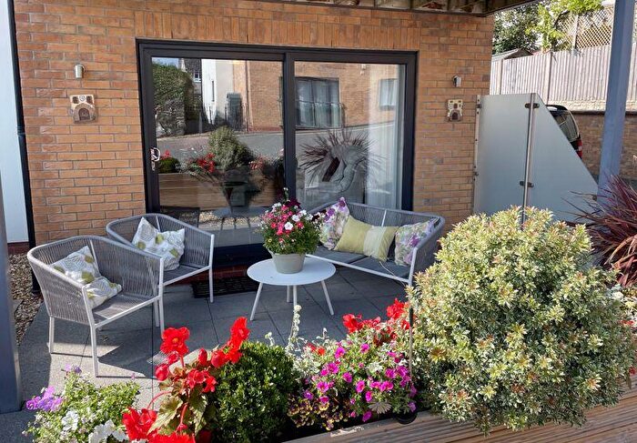 2 Bedroom Flat For Sale In Pentywyn Road, Conwy, LL31