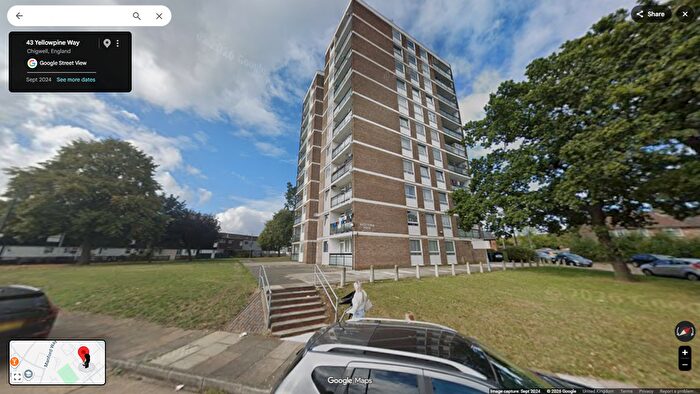 3 Bedroom Flat To Rent In Yellowpine Way, Chigwell, IG7