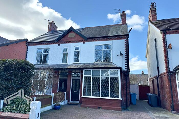 4 Bedroom Semi-Detached House To Rent In Lime Grove, Lytham St Annes, FY8