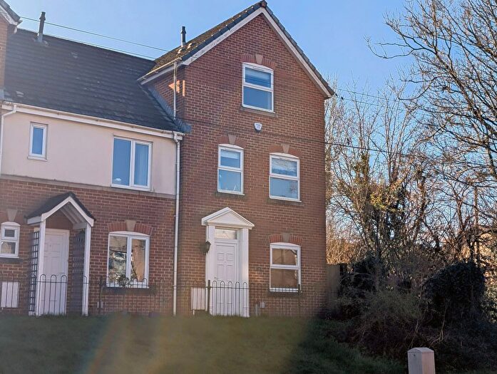 3 Bedroom End Of Terrace House To Rent In Rhiw'r Derwen, Llanharan, Pontyclun, CF72