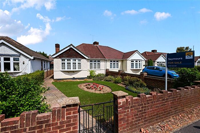 2 Bedroom Bungalow For Sale In Ashford, Surrey, TW15