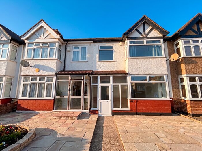 3 Bedroom Terraced House To Rent In Seaforth Avenue, New Malden, Merton, KT3