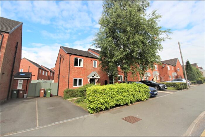3 Bedroom Semi-Detached House For Sale In Dunriding Lane, St. Helens, WA10