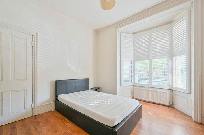 4 Bedroom Terraced House To Rent In Minford Gardens, Brook Green, London, W14