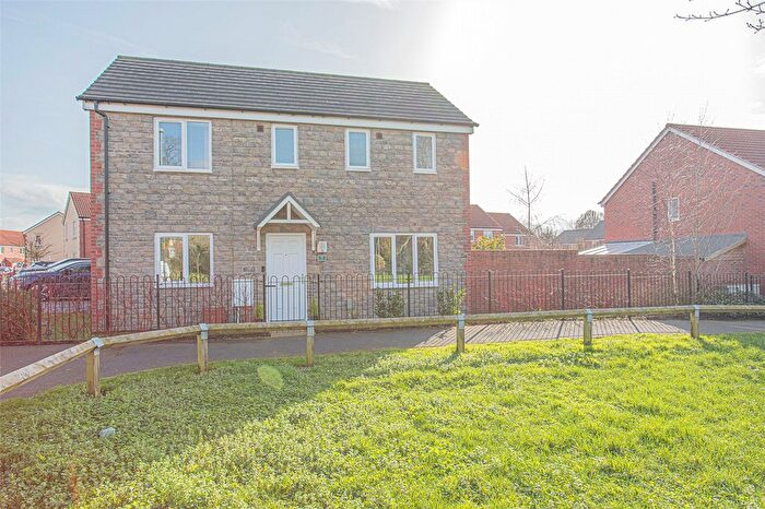 3 Bedroom Detached House For Sale In Collins Close, Huish Episcopi, Langport, Somerset, TA10