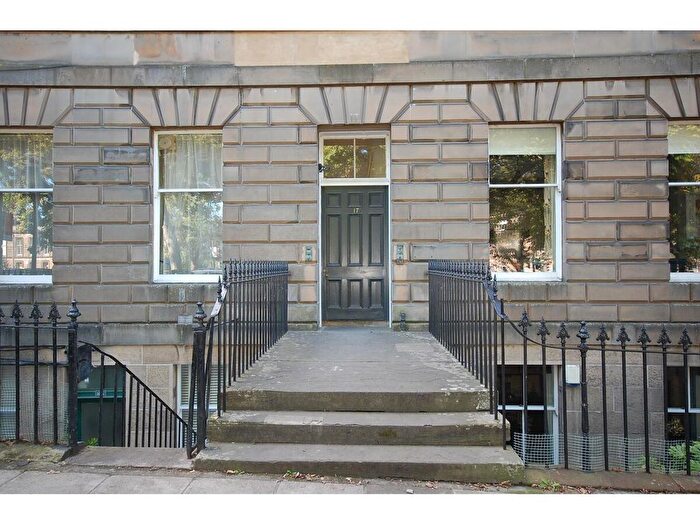 2 Bedroom Flat To Rent In Bellevue Crescent, Edinburgh, EH3