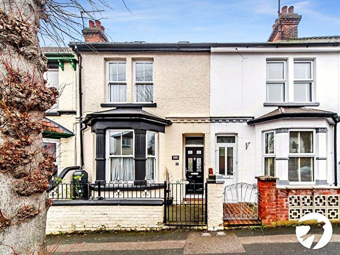 4 Bedroom Terraced House To Rent In Toronto Road, Gillingham, Kent, ME7