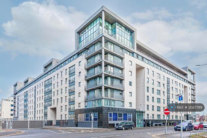2 Bedroom Flat To Rent In Glasgow, Glasgow, G5