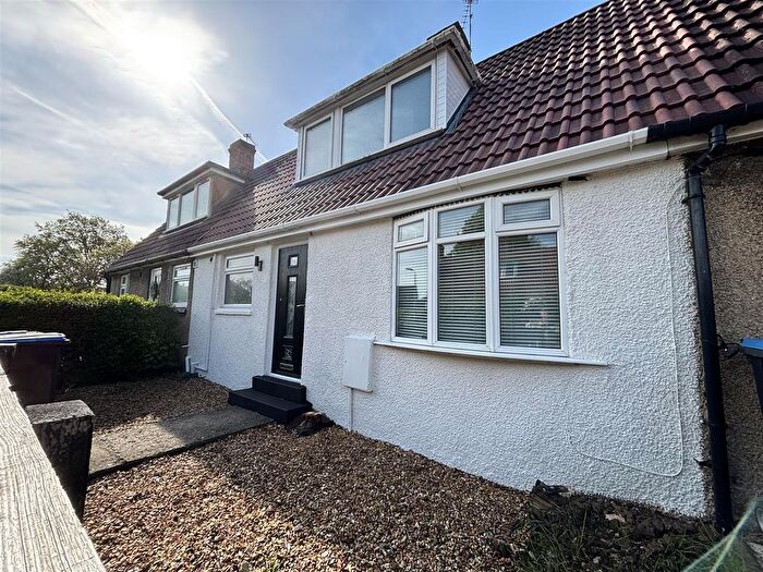 2 Bedroom Cottage To Rent In Crewe Road, Newton Aycliffe, DL5