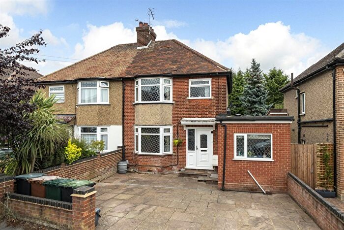 4 Bedroom Semi-Detached House For Sale In Harvey Road, Croxley Green, WD3