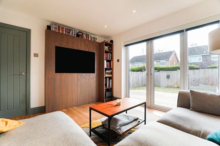 3 Bedroom End Of Terrace House For Sale In Durham Way, Harrogate, HG3