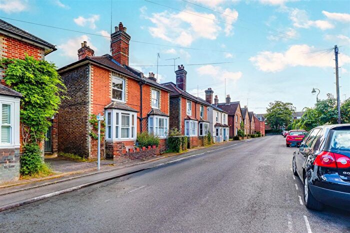 1 Bedroom Flat To Rent In Millmead Terrace, Guildford, GU2