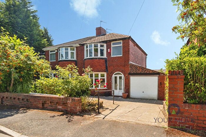 3 Bedroom Semi-Detached House For Sale In Allen Close, Shaw, Oldham, Greater Manchester, OL2