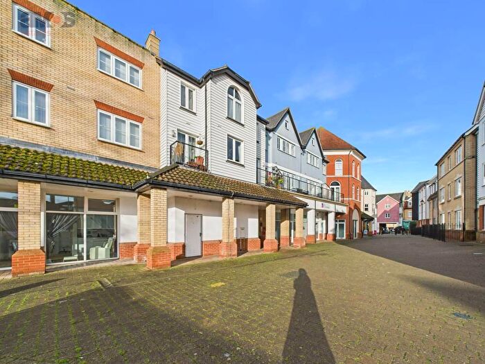 2 Bedroom Apartment For Sale In Boleyn House, Roche Close, Rochford, Essex, SS4