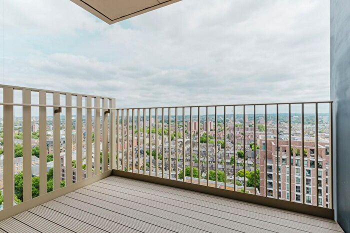 2 Bedroom Apartment To Rent In Hewson Way, London, SE17