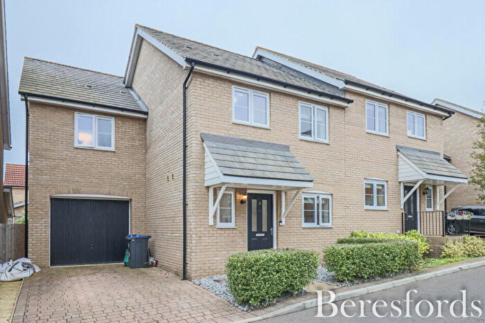 3 Bedroom Semi-Detached House For Sale In Holmes Lane, Bishop's Stortford, CM23