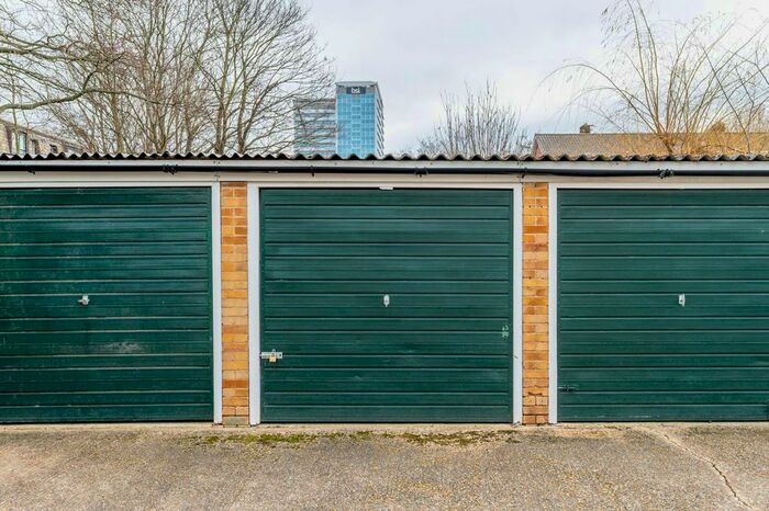 Parking/garage To Rent In Cambridge Road North, Chiswick, London, W4
