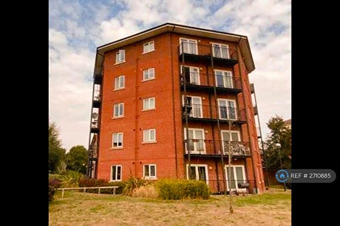 2 Bedroom Flat To Rent In John Dyde Close, Bishop's Stortford, CM23
