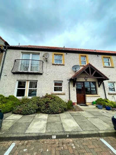 2 Bedroom Flat To Rent In Shore Road, South Queensferry, Edinburgh, EH30