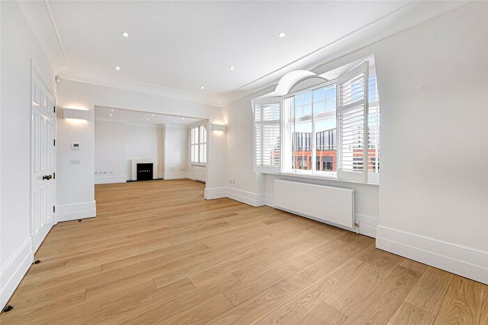 3 Bedroom Flat To Rent In Sloane Street, London, SW1X