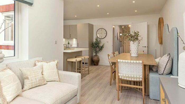 3 Bedroom Semi-Detached House For Sale In Water Lane, Angmering, Littlehampton, BN16