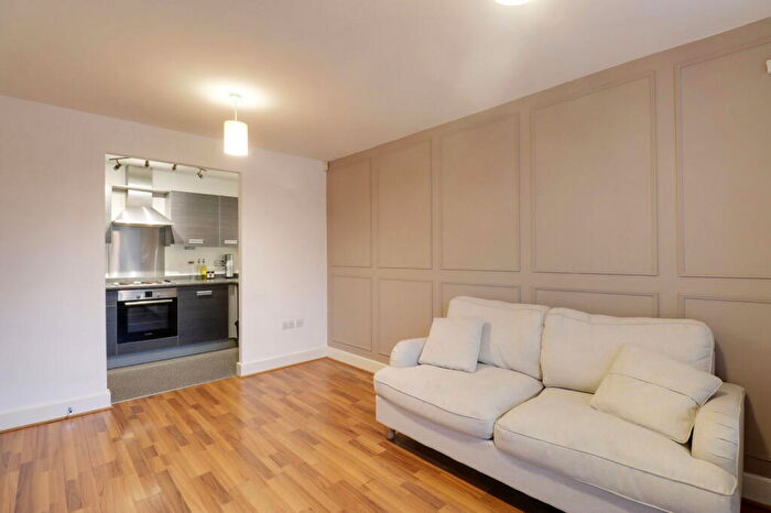 2 Bedroom Apartment To Rent In Alfred Knight Way, Birmingham, B15