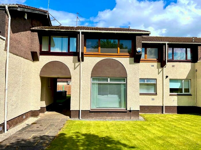 1 Bedroom Flat To Rent In Lachlan Crescent, Erskine, Renfrewshire, PA8