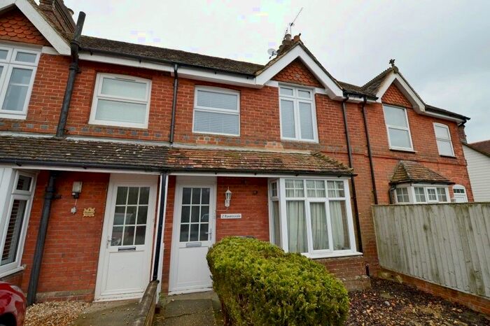 1 Bedroom Flat To Rent In Flat B, Ravensvale Cottages, Old Bramshott Chase, Old Bramshott Chase, Surrey, GU26