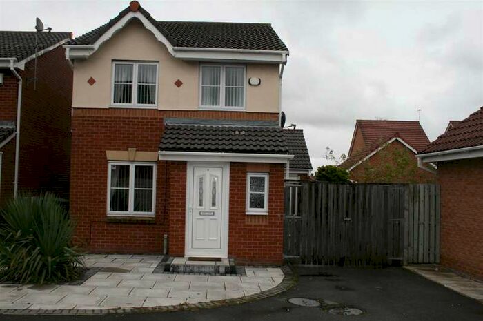 3 Bedroom Detached House To Rent In Hexham Close, Liverpool, L30