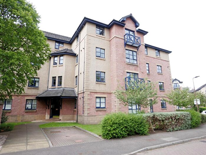 2 Bedroom Flat To Rent In Russell Gardens, Roseburn, Edinburgh, EH12