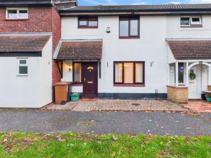 3 Bedroom Terraced House For Sale In Aldridge Close, Chelmer Village, Chelmsford, Essex, CM2