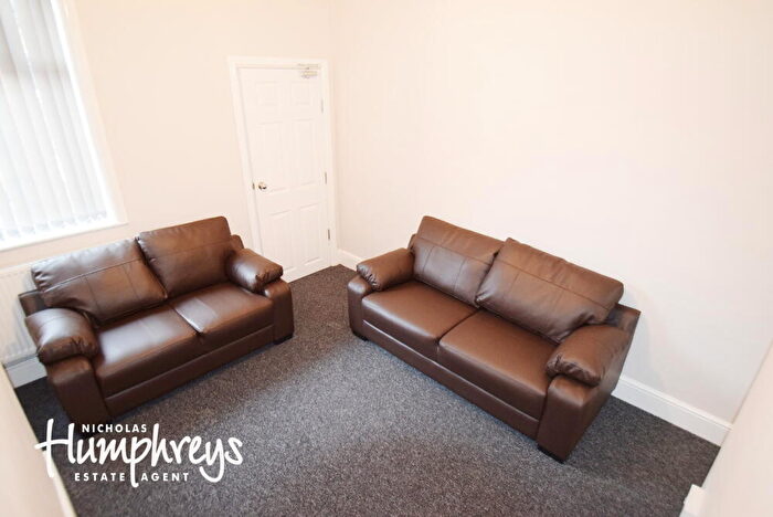 3 Bedroom Terraced House To Rent In Darnley Street, Shelton, Stoke-On-Trent, ST4