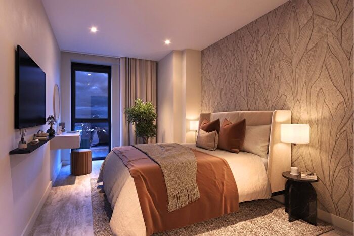 2 Bedroom Apartment For Sale In Dinton Street, Cornbrook, Manchester, M15